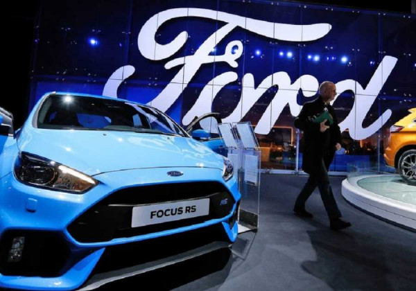 Πάνω από 5.000 θέσεις εργασίας κόβει η Ford στη Γερμανία