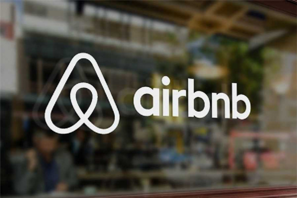 Η Κρήτη πρωταθλήτρια του Airbnb στην Ελλάδα- Οι ελληνικές πόλεις με τις περισσότερες καταχωρήσεις